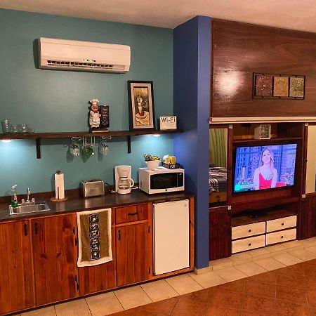 Family Guest House Quebradillas Exterior photo