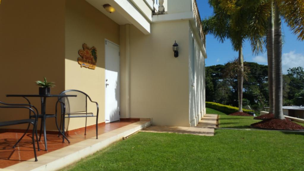 Family Guest House Quebradillas Exterior photo